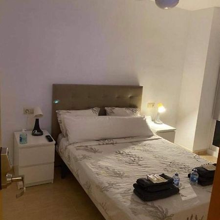 Habitacion Doble In My Apartament At The Beach Valencia Exterior foto